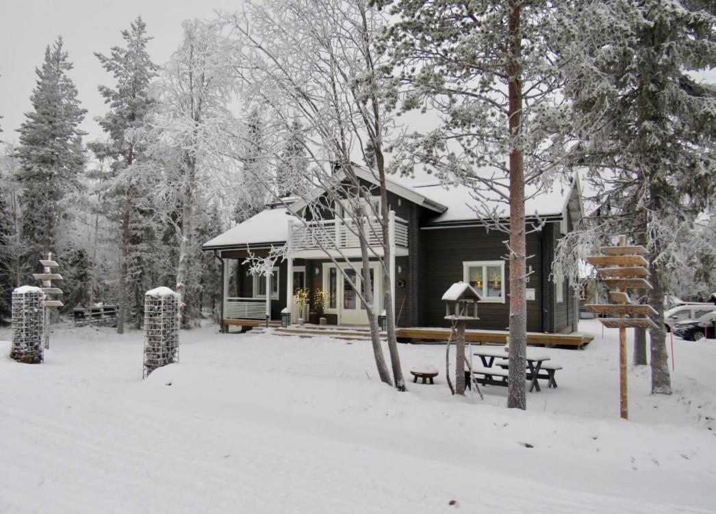 B&B Adventures Akaslompolo Exterior photo